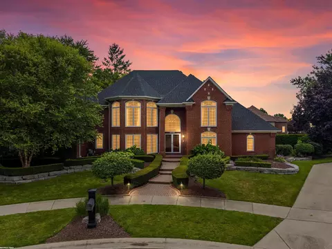 52376 Woodside, Shelby Township, MI 48315