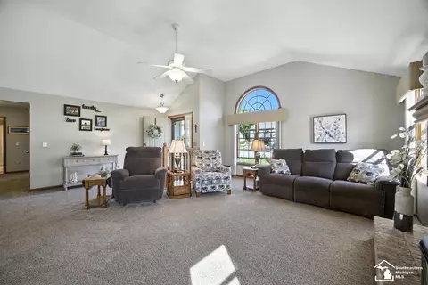 1087 Eagle, Temperance, MI 48182 photo 12