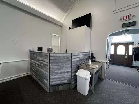 Entry Way - 227 Greenly, Adrian, MI 49221 photo 1 of 1