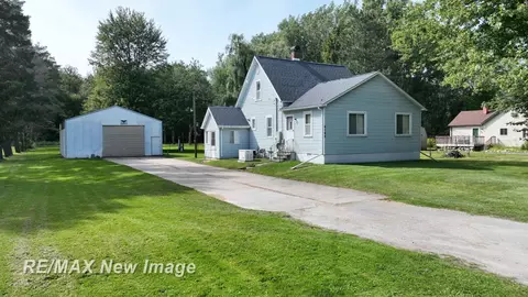 6160 Sheridan, Saginaw, MI 48601