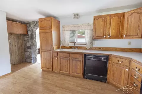 3145 E Shaffer, Midland, MI 48642 photo 10