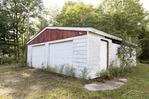 3145 E Shaffer, Midland, MI 48642 photo 24