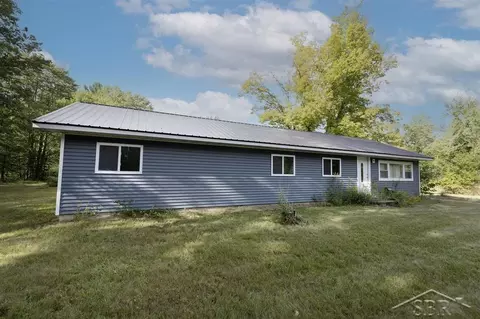 3145 E Shaffer, Midland, MI 48642 photo 3