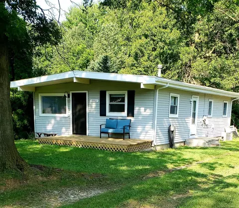 19921 Crandell, Belleville, MI 48111
