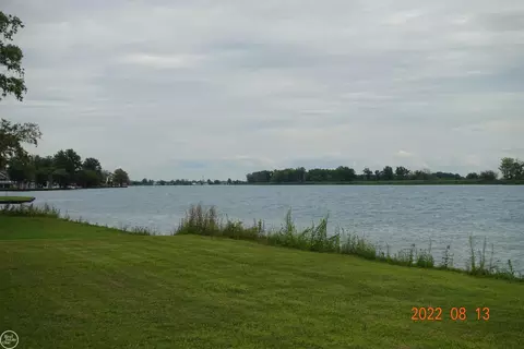 9446 S Channel, Harsens Island, MI 48028