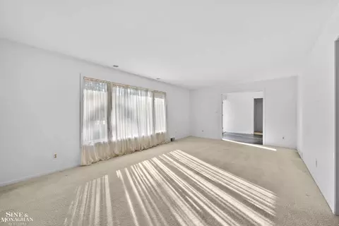 59 Putnam, Grosse Pointe Shores, MI 48236 photo 6