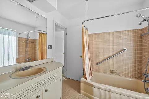 59 Putnam, Grosse Pointe Shores, MI 48236 photo 25