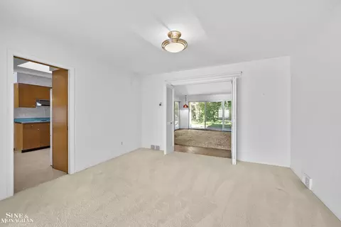 59 Putnam, Grosse Pointe Shores, MI 48236 photo 16