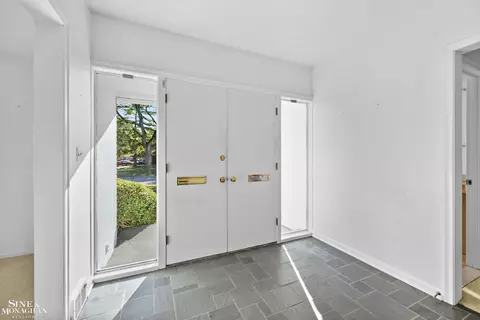 59 Putnam, Grosse Pointe Shores, MI 48236 photo 4