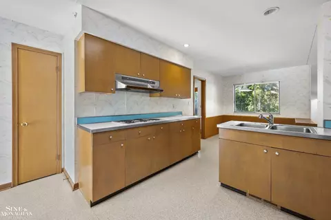59 Putnam, Grosse Pointe Shores, MI 48236 photo 8