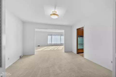 59 Putnam, Grosse Pointe Shores, MI 48236 photo 17