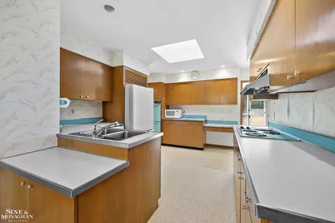 59 Putnam, Grosse Pointe Shores, MI 48236 photo 10