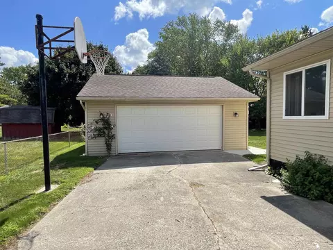 14960 S Dixie, Monroe, MI 48161 photo 5