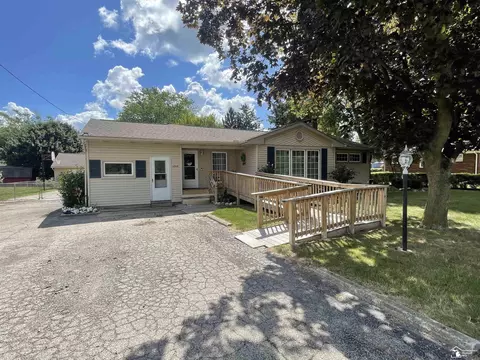 14960 S Dixie, Monroe, MI 48161 photo 3