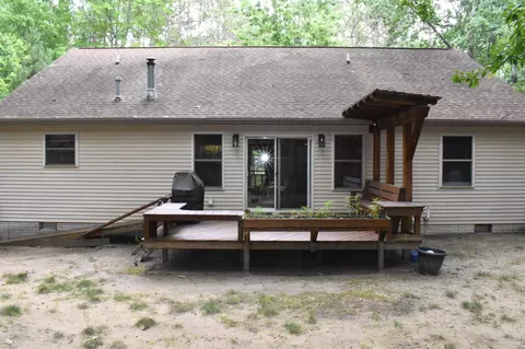Exterior - 2815 West Riv, Gladwin, MI 48624 photo 7 of 18