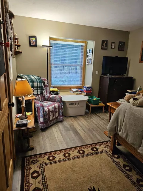 Bedroom - 2815 West Riv, Gladwin, MI 48624 photo 3 of 6