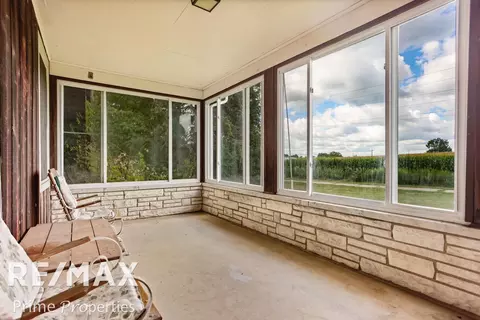6267 Junction, Bridgeport, MI 48722 photo 9