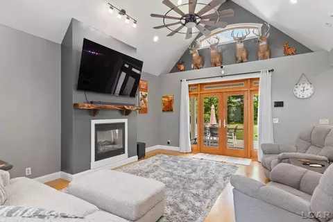 Living - 1240 W Carleton, Adrian, MI 49221 photo 2 of 3