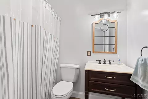 Bath - 1240 W Carleton, Adrian, MI 49221 photo 3 of 5