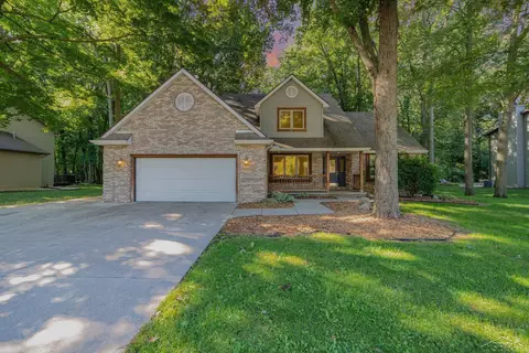 12397 Whisper Rdg, Freeland, MI 48623