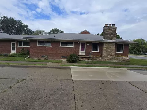 23001 Hayes, Eastpointe, MI 48021
