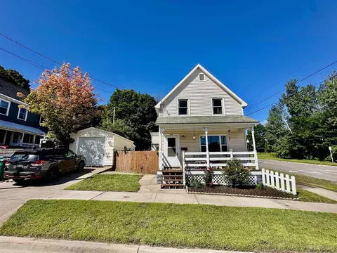 300 S Seventh, Marquette, MI 49855