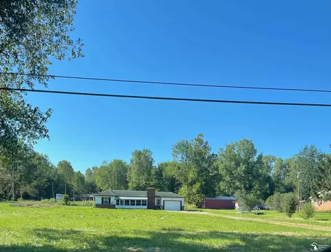 6305 Oakville Waltz, Carleton, MI 48117