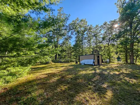 2541 Beatrice, Harrison, MI 48625 photo 5