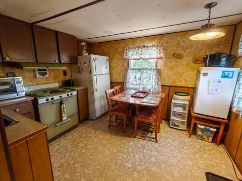 2541 Beatrice, Harrison, MI 48625 photo 13