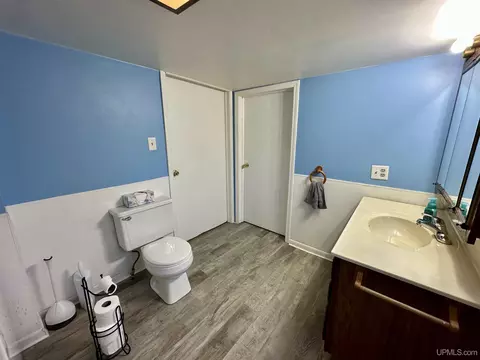 9106 State Hwy M35, Brampton, MI 49837 photo 10