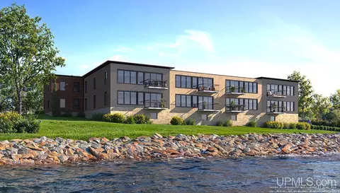 200 Ludington UNIT 8, Escanaba, MI 49829