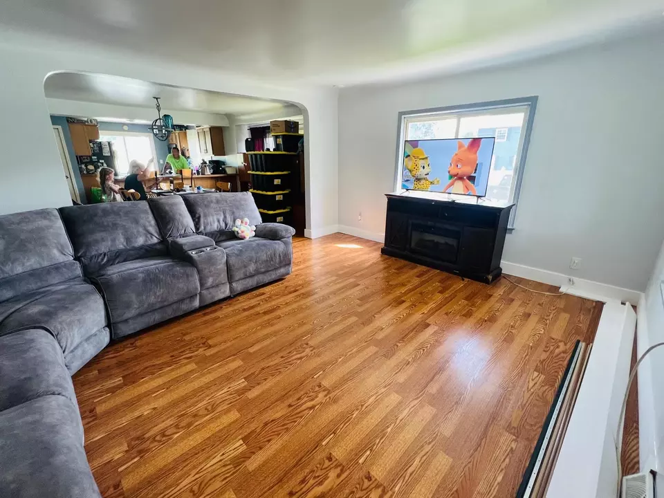 Living - 1278 N N Pne, Essexville, MI 48732 photo 1 of 1