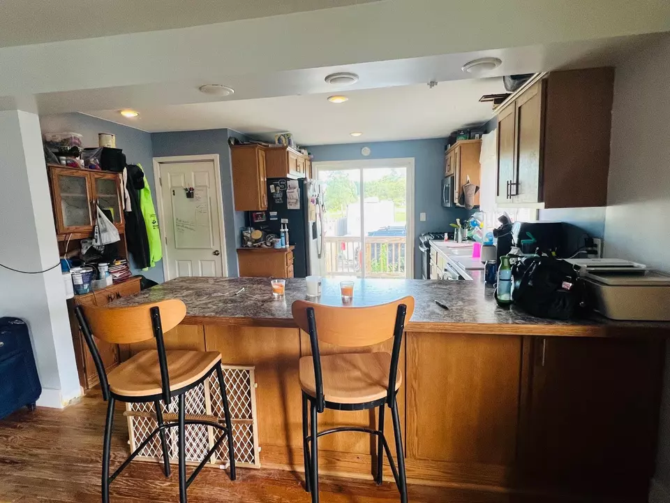 Kitchen - 1278 N N Pne, Essexville, MI 48732 photo 1 of 3