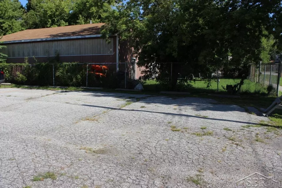 Exterior - 512 Germania, Bay City, MI 48706 photo 5 of 6