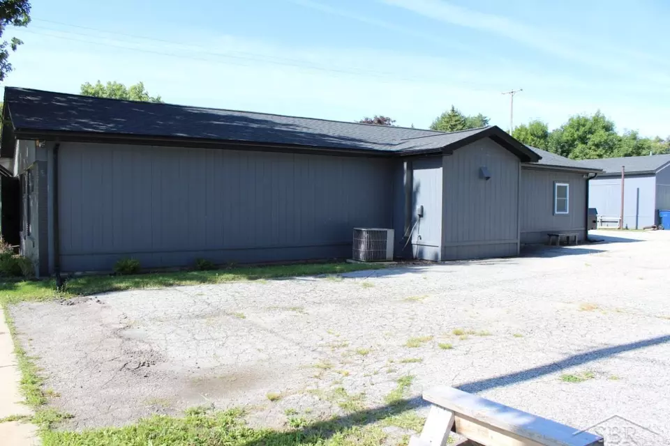 Exterior - 512 Germania, Bay City, MI 48706 photo 4 of 6