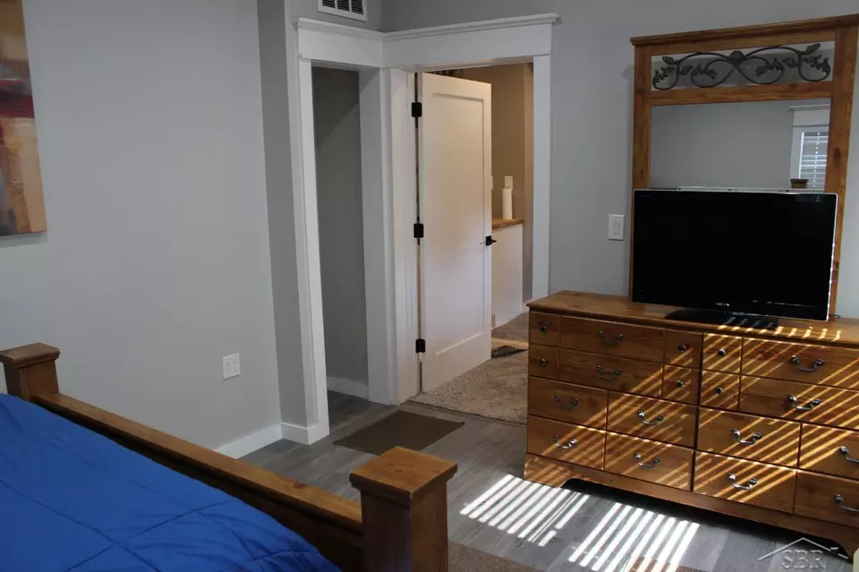 Bedroom - 512 Germania, Bay City, MI 48706 photo 2 of 2