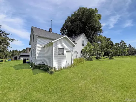 3549 D, Bark River, MI 49807 photo 2