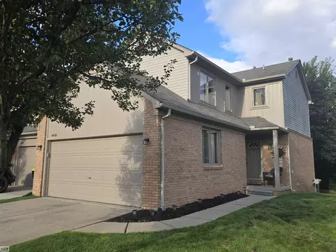 4910 Royal Cv, Shelby Township, MI 48316