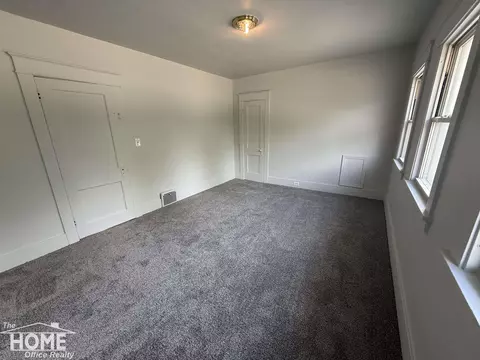 Bedroom - 800 E Main, Owosso, MI 48867 photo 2 of 6