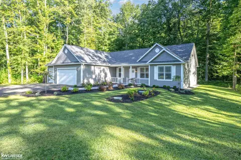 17217 Bordman, Allenton, MI 48002 photo 7