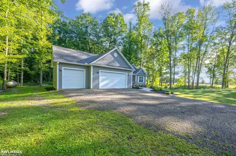 17217 Bordman, Allenton, MI 48002 photo 6
