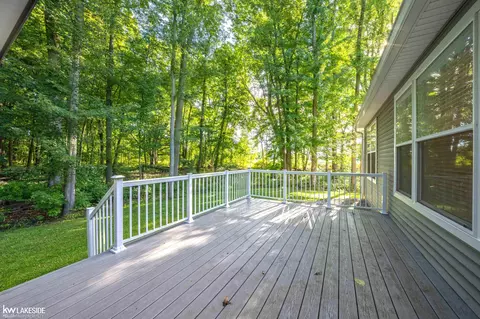 17217 Bordman, Allenton, MI 48002 photo 9