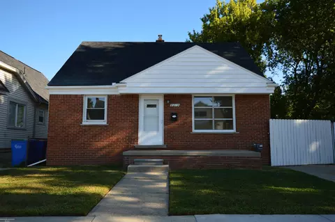 8219 Maxwell, Warren, MI 48089