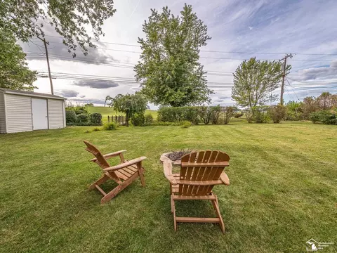 Exterior - 255 Crampton, Monroe, MI 48162 photo 8 of 14