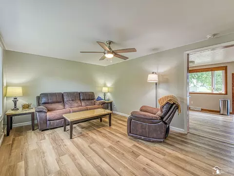 Living - 255 Crampton, Monroe, MI 48162 photo 1 of 3