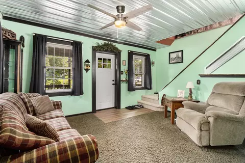 1017 Perry, Flint, MI 48504 photo 4