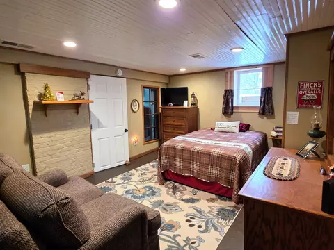1017 Perry, Flint, MI 48504 photo 10