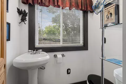 1017 Perry, Flint, MI 48504 photo 20