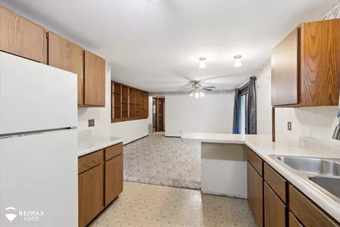 Kitchen - 6426 Bonnie, Flushing, MI 48433 photo 2 of 4