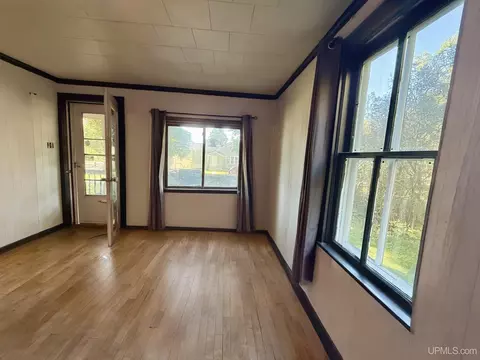 Living - n1736 Spring Street, Vulcan, MI 49892 photo 1 of 1